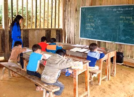 Nghĩa tình của thầy cô cắm bản ảnh 1