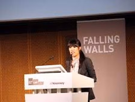 Cô gái gốc Việt tiếp tục đoạt giải Falling Walls Lab ảnh 1