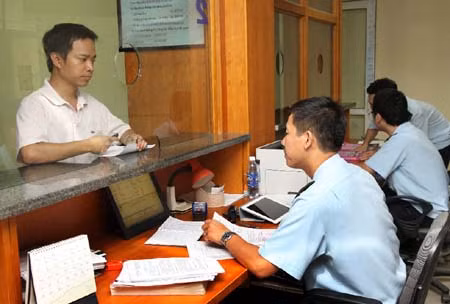 Ân hạn nộp thuế nhập khẩu: Kẽ hở trốn thuế ảnh 1