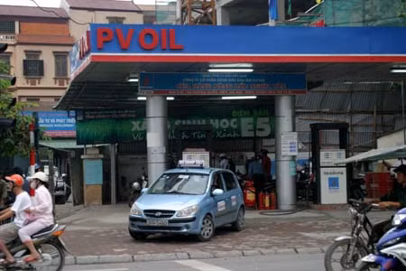 Long đong “phận” xăng E5 ảnh 1