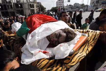 Israel đẩy mạnh không kích Dải Gaza ảnh 1