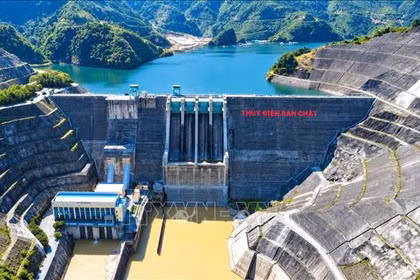 Thủy điện Huội Quảng - Bản Chát chuẩn bị nguồn nước cho mùa khô 2027