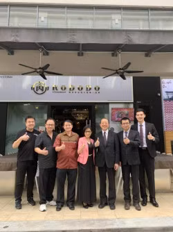 Lễ khai trương nhà hàng lẩu Rododo đầu tiên ở nước ngoài tại Kuala Lumpur (Malaysia).