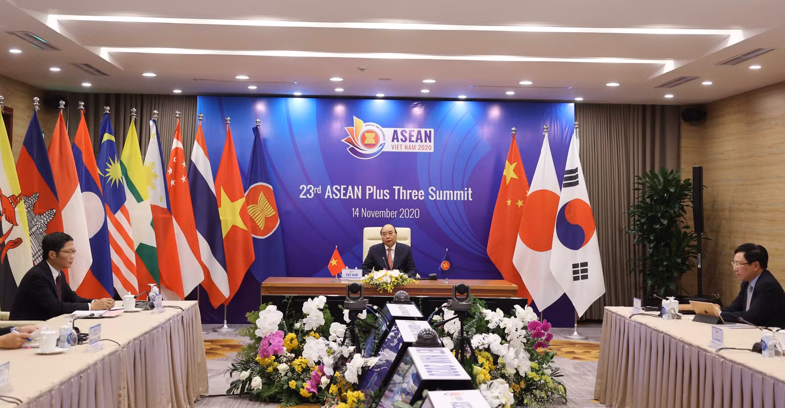 Thủ tướng Nguyễn Xuân Phúc, Chủ tịch ASEAN 2020 chủ trì Hội nghị Cấp cao ASEAN+3 lần thứ 23.