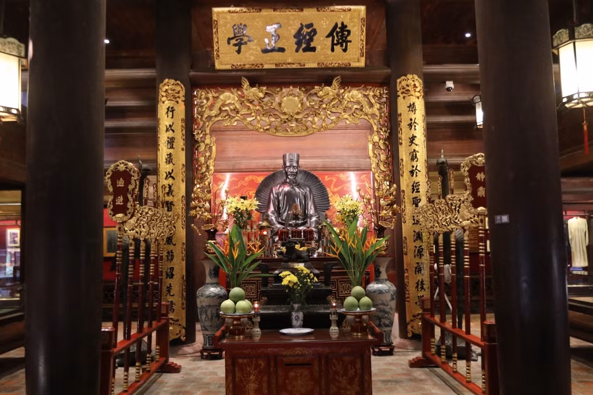 Nơi thờ Danh nhân Chu Văn An tại Văn Miếu - Quốc Tử Giám (Hà Nội).