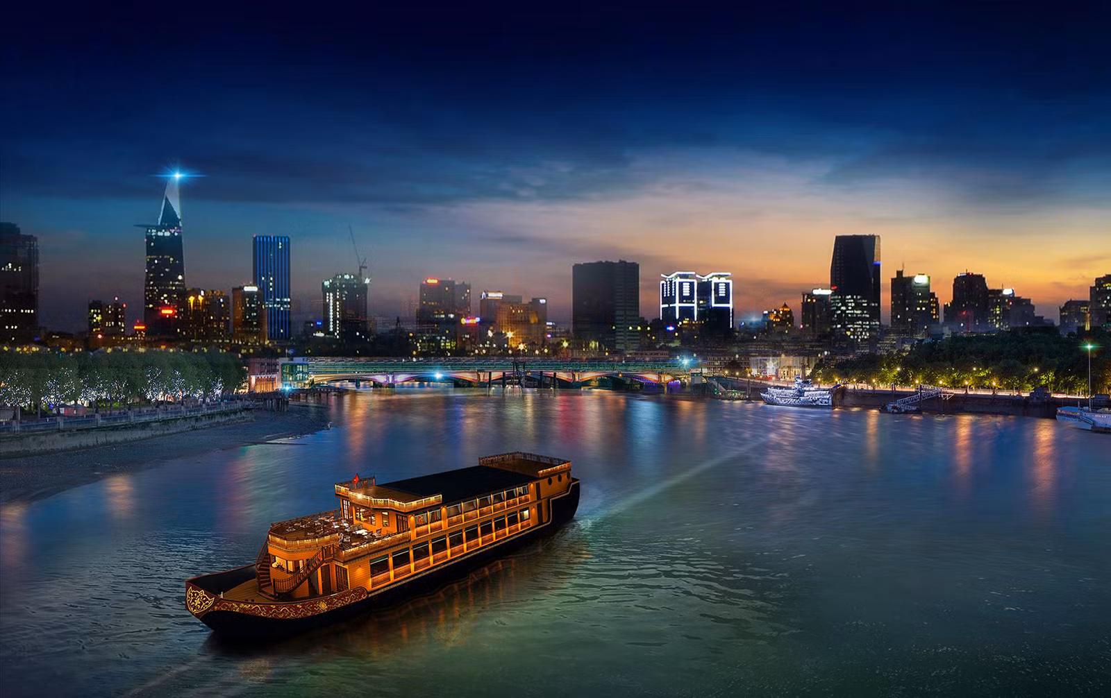 Trải nghiệm du lịch trên sông Sài Gòn.