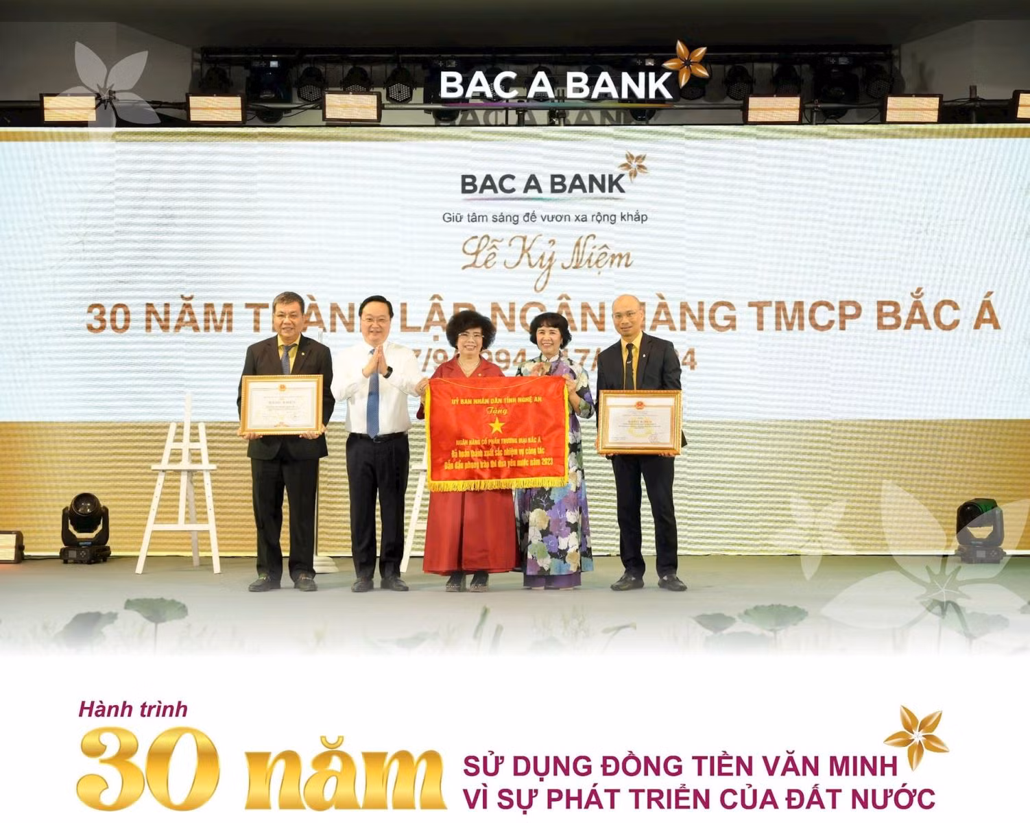 BAC A BANK: Hành trình 30 năm sử dụng đồng tiền văn minh vì sự phát triển của đất nước