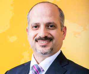 Ông Usam Alysain, Giám đốc quốc gia của DHL Global Forwarding Iraq.