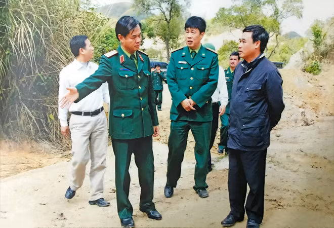 Người lính Trường Sơn năm nào luôn có mặt tại những vùng gian khó của Tổ quốc với phong cách bình dị, nhiệt thành, hết lòng vì công việc.