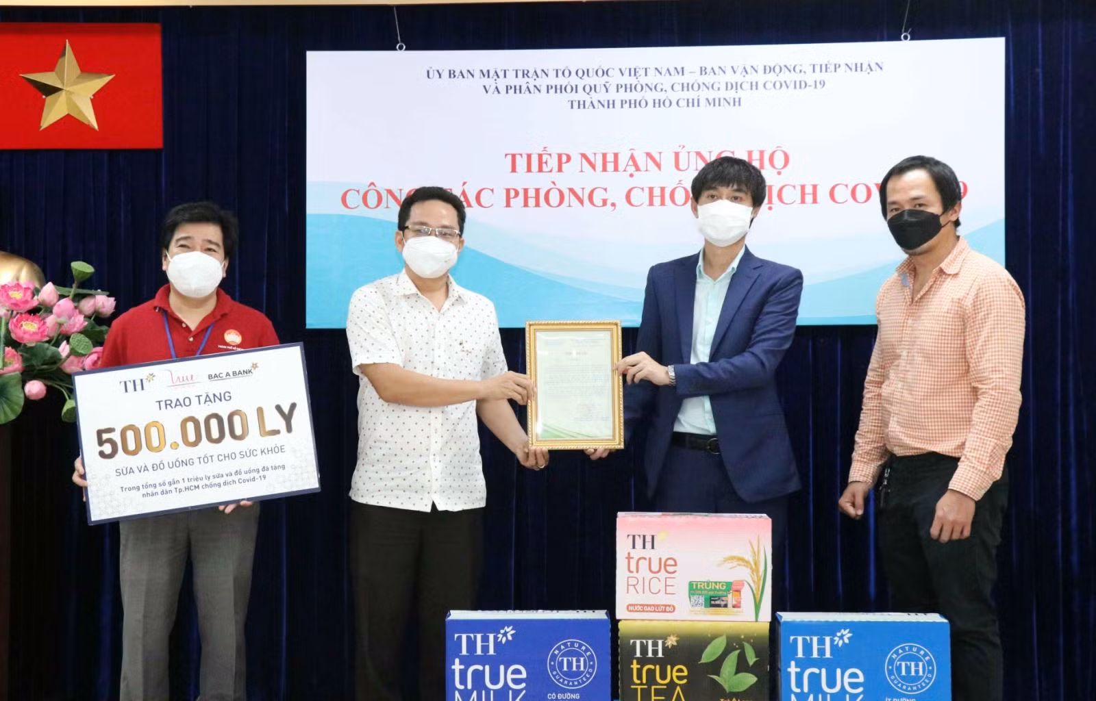 Chia sẻ khó khăn, trao yêu thương trong mùa dịch Covid- 19 ảnh 5