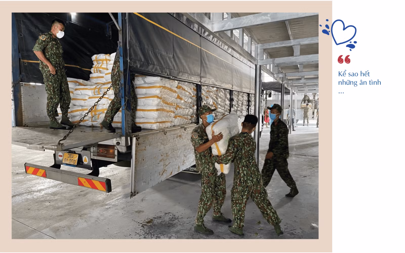 Chia sẻ khó khăn, trao yêu thương trong mùa dịch Covid- 19 ảnh 4