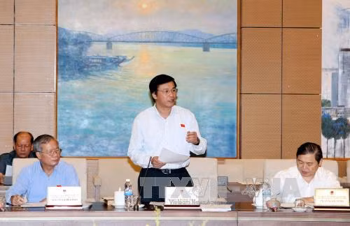 Chuẩn bị cho kỳ họp thứ 10, Quốc hội khóa XIII ảnh 1