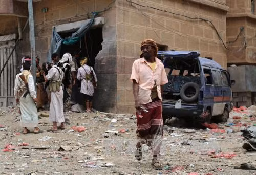 Yemen mở chiến dịch quy mô lớn chống Houthi ảnh 1