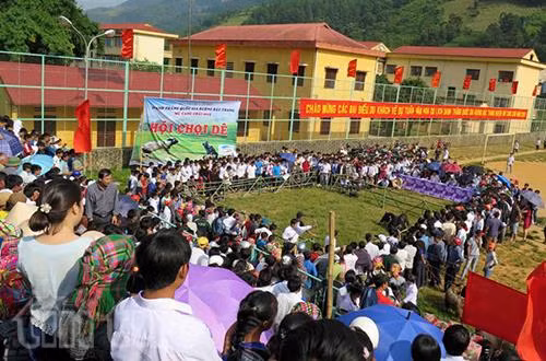 Tưng bừng Hội chọi dê Mù Cang Chải ảnh 7