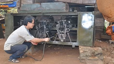 Người sáng chế máy gọt vỏ sắn tự động ở Tây Nguyên ảnh 1