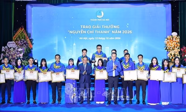 Ngọn cờ đoàn kết, tập hợp thanh niên cống hiến sức trẻ cho đất nước