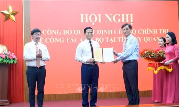Đồng chí Vương Quốc Tuấn giữ chức Bí thư Tỉnh ủy Quảng Trị
