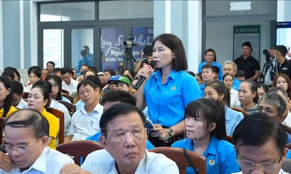 Đối thoại để giải quyết kiến nghị của người lao động