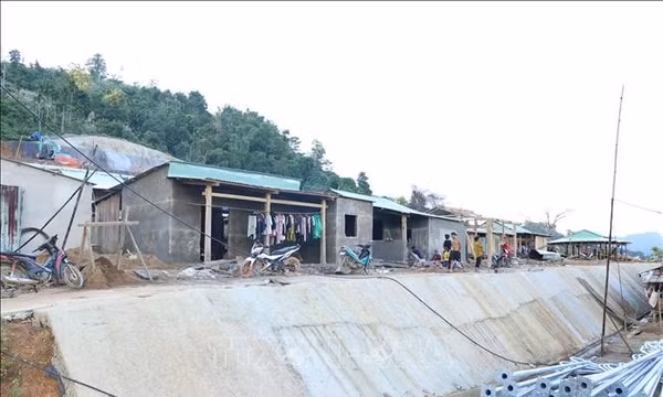Tập trung nguồn lực bố trí tái định cư cho người dân vùng sạt lở
