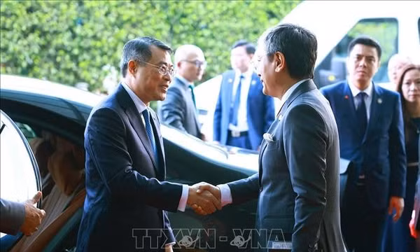 Thủ tướng Lê Minh Hưng kết thúc chuyến tham dự Hội nghị thượng đỉnh BRICS