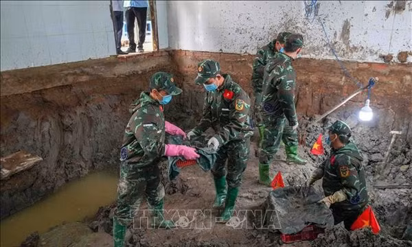 Cần Thơ quy tập 158 hài cốt liệt sĩ, hoàn thành lấy mẫu sinh phẩm 