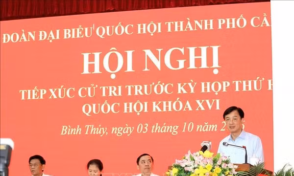 Trưởng Ban Tổ chức Trung ương tiếp xúc cử tri thành phố Cần Thơ