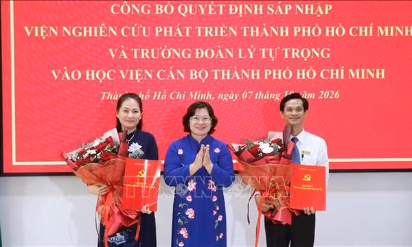 Nâng cao năng lực đào tạo, tham mưu chính sách phát triển TP Hồ Chí Minh