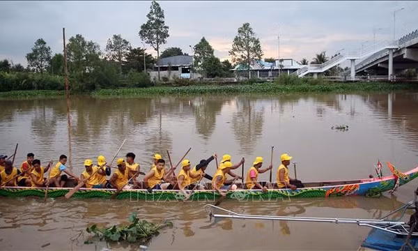 Sôi nổi nhịp chèo, đồng lòng hướng về Lễ hội đua ghe Ngo 2026