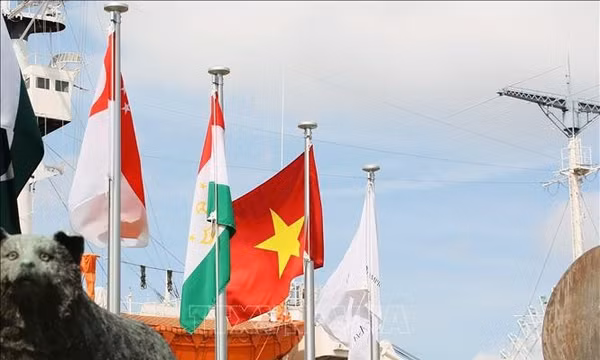 Quốc kỳ Việt Nam tung bay tại ASIAD 2026