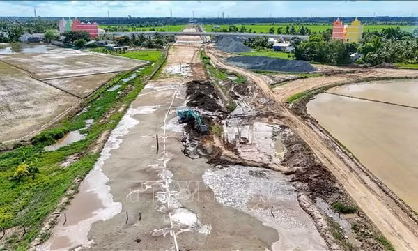 Siết tiến độ dự án cao tốc dài nhất miền Tây