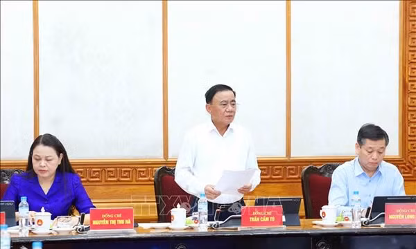 Thường trực Ban Bí thư họp về hệ thống quản lý công việc và giám sát thông minh