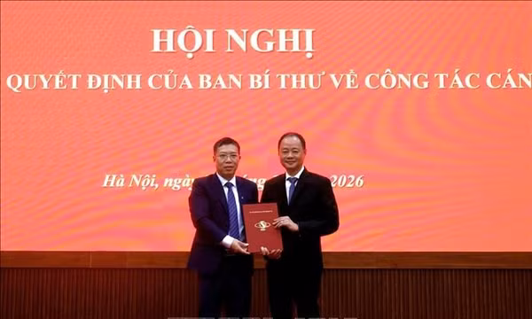 Giáo sư, Tiến sĩ Trần Đại Lâm giữ chức Phó Chủ tịch Viện Hàn lâm Khoa học và Công nghệ Việt Nam