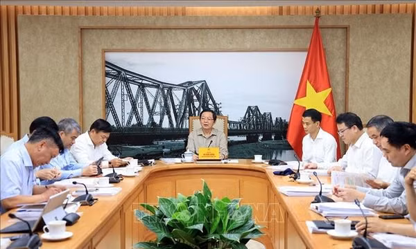 Phát triển ngành công nghiệp đóng tàu Hải Phòng: Thúc đẩy và tháo gỡ khó khăn
