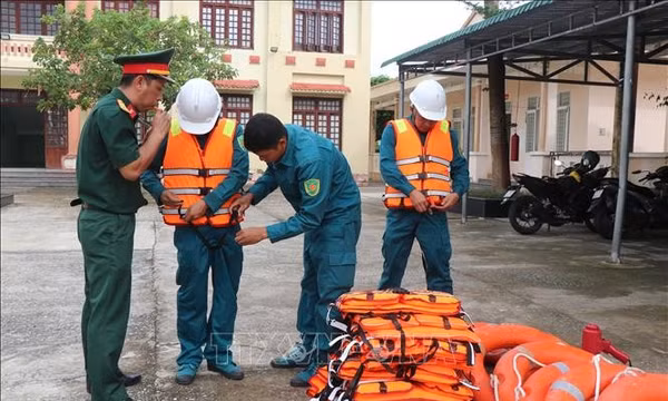 Quảng Ngãi phòng ngừa thiên tai sớm, từ xa, sát cơ sở