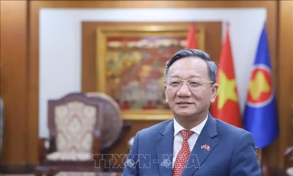 Chuyến thăm chính thức Lào của Thủ tướng Lê Minh Hưng có ý nghĩa đặc biệt quan trọng