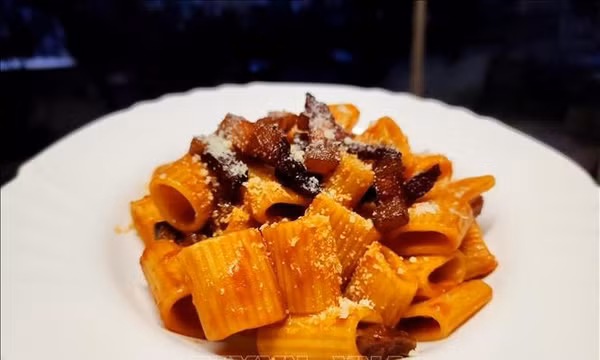 Ngày Pasta thế giới: Đổi mới biểu tượng 'Made in Italy'