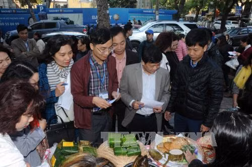 Rộn ràng Hội chợ Thanh niên Thông tấn xã Việt Nam ảnh 3