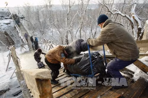 Ukraine soạn kịch bản tồn tại mà không có Donbass? ảnh 1