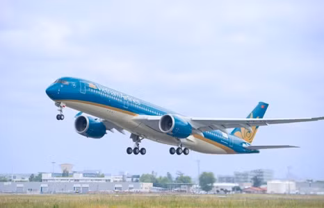 “Du lịch cuối năm, hàng trăm quà tặng” với Vietnam Airlines ảnh 1