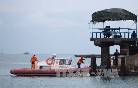 Tai nạn máy bay quân sự Nga: Đã tìm hộp đen của máy bay Tu-154 ảnh 1