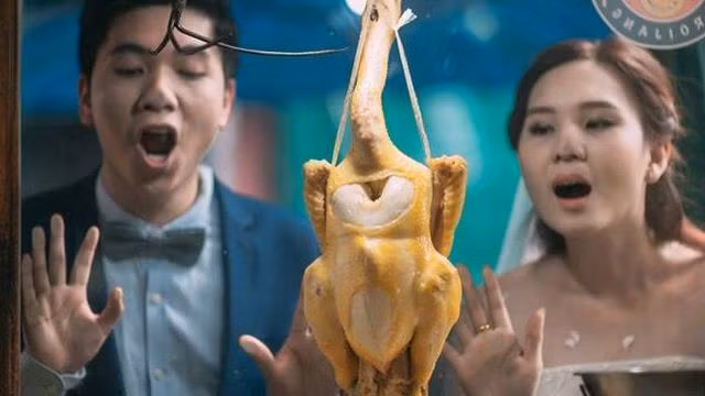 Lang thang ăn uống: Bộ ảnh cưới đốt nóng mạng xã hội Thái Lan ảnh 1