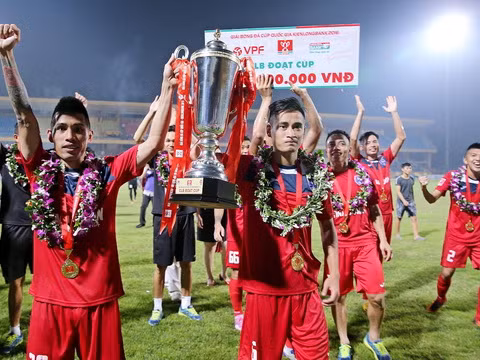 Đánh bại Hà Nội FC, Than Quảng Ninh giành Siêu cúp Quốc gia 2016 ảnh 1