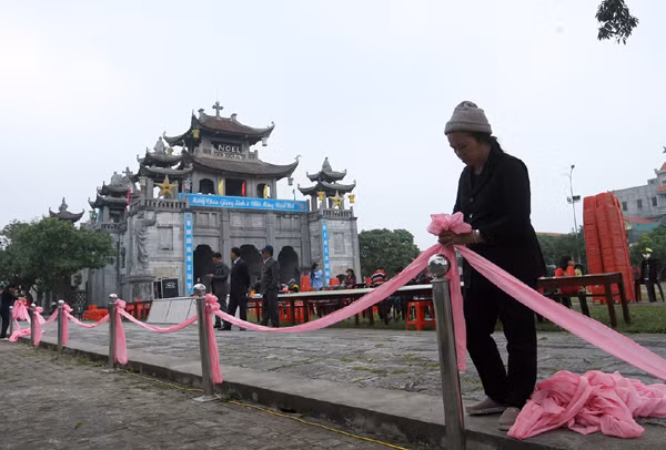 Nhà thờ Phát Diệm trước lễ Giáng Sinh ảnh 5
