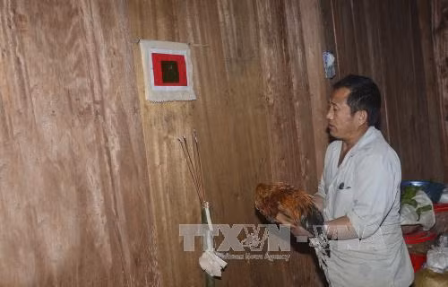 Người Mông rẻo cao đón Tết cổ truyền của dân tộc ảnh 2