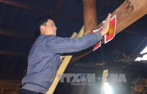Người Mông rẻo cao đón Tết cổ truyền của dân tộc ảnh 1
