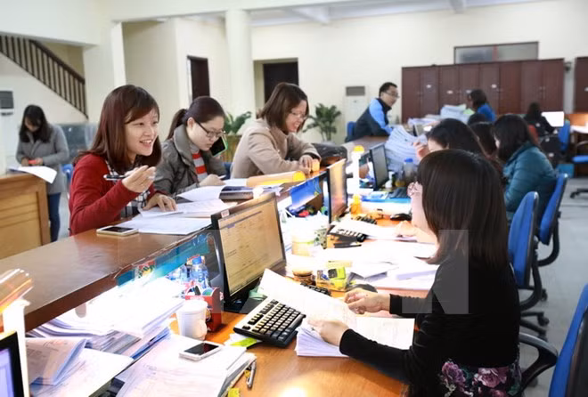 Hải quan thu ngân sách đạt gần 97% dự toán ảnh 1