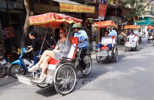 Hà Nội lọt tốp điểm đến rẻ nhất thế giới ảnh 1