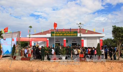 Giao lưu hữu nghị biên giới Việt Nam - Campuchia lần thứ nhất ảnh 7
