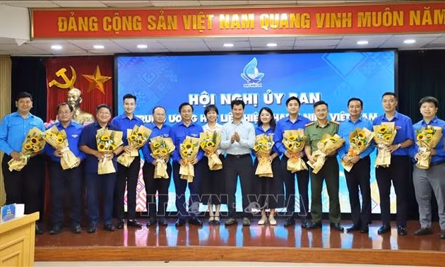 Đồng chí Nguyễn Kim Quy giữ chức Chủ tịch Hội Liên hiệp Thanh niên VN khóa IX