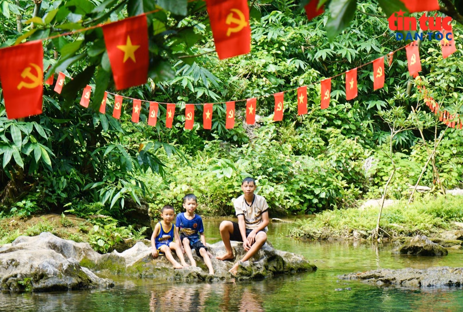 giam-ngheo-2450.jpg